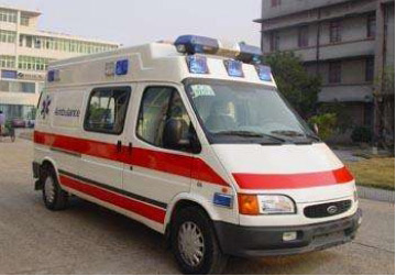 调兵山市救护车租赁